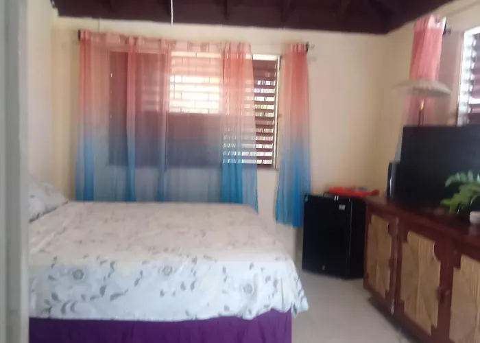Guest house Tambell Haven Runaway Bay